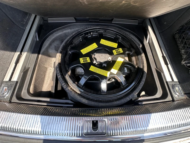 Audi A4 Allroad 2.0тди, снимка 11 - Автомобили и джипове - 51899797