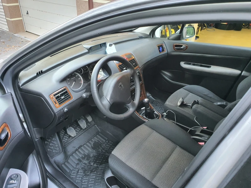 Peugeot 307, снимка 7 - Автомобили и джипове - 53025907