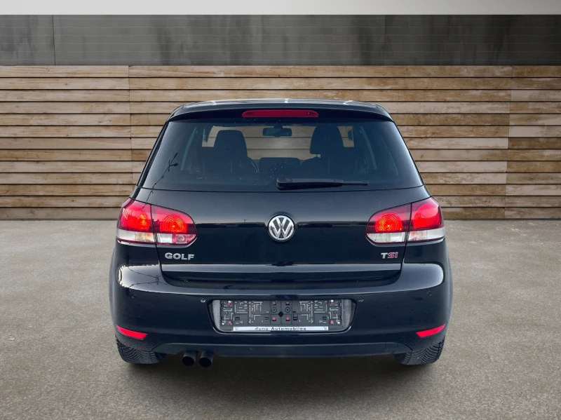 VW Golf 1.4TSi DSG Highline НАПЪЛНО ОБСЛУЖЕН НОВИ ГУМИ, снимка 5 - Автомобили и джипове - 53156045