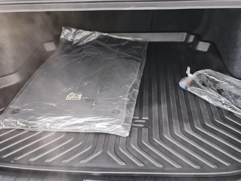 Honda Civic * Sport * CARFAX * БЕЗ ПЪРВОНАЧАЛНА ВНОСКА, снимка 11 - Автомобили и джипове - 53182501