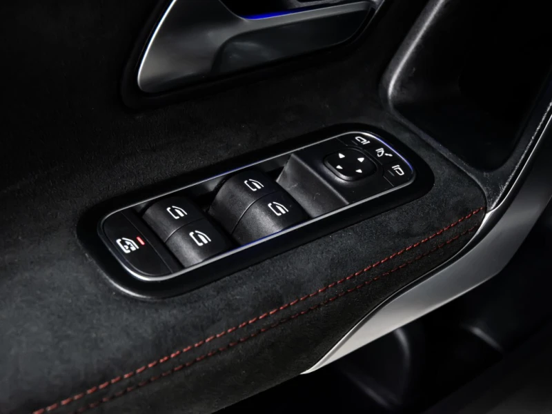 Mercedes-Benz CLA 250 * CARFAX * ЦЕНА ДО БГ, снимка 7 - Автомобили и джипове - 53495093