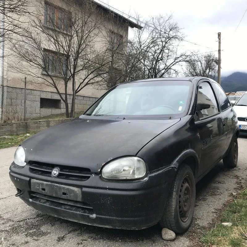 Opel Corsa b 1.4 i на части НИСКИ ЦЕНИ , снимка 1 - Автомобили и джипове - 32672561