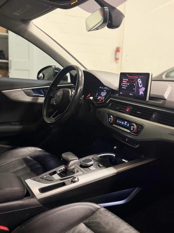 Audi A4 * АВТО КРЕДИТ* ЦЕНА ДО БГ * СЕРВИЗНА ИСТОРИЯ *  - изображение 10