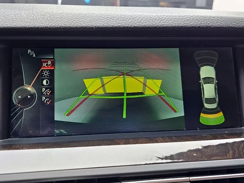 BMW 520 d, снимка 13 - Автомобили и джипове - 53034332