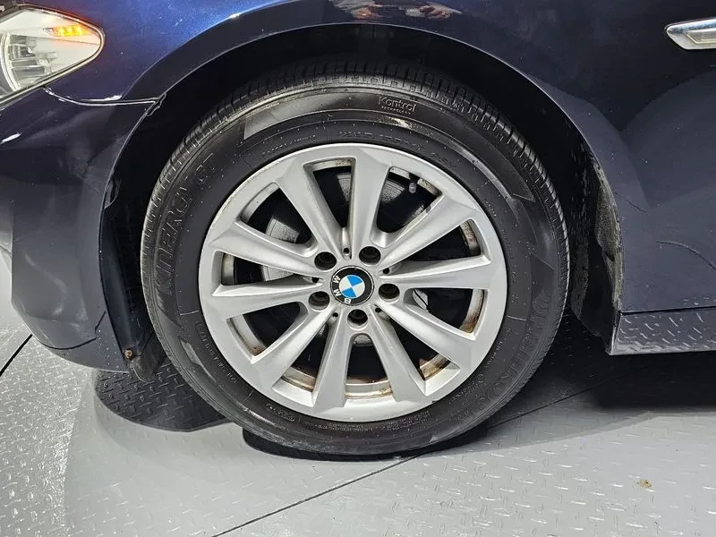 BMW 520 d, снимка 5 - Автомобили и джипове - 53034332