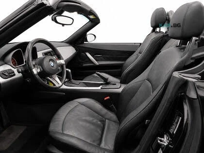 BMW Z4 3.0i* Roadster* RWD* АвтоКредит* (ЦЕНА ДО БГ), снимка 9 - Автомобили и джипове - 54979926