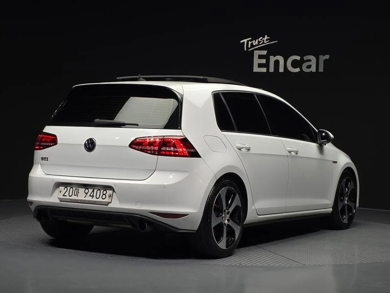 VW Golf 2.0 GTI| 210к.с.| ВКЛ.ТЕХНОТЕСТ, снимка 2 - Автомобили и джипове - 55650226