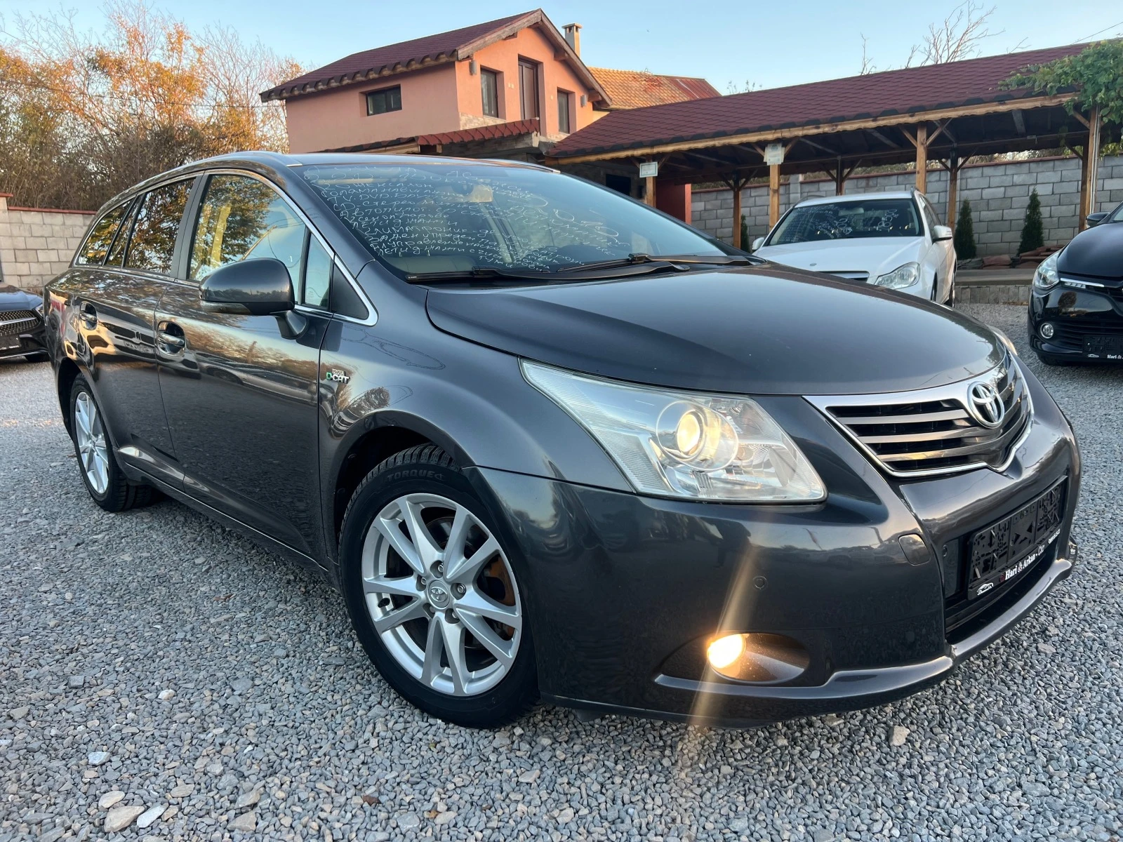 Toyota Avensis 2.2D-ЕВРО 5В-АВТОМАТ-НАВИГАЦИЯ-КОЖА - изображение 6