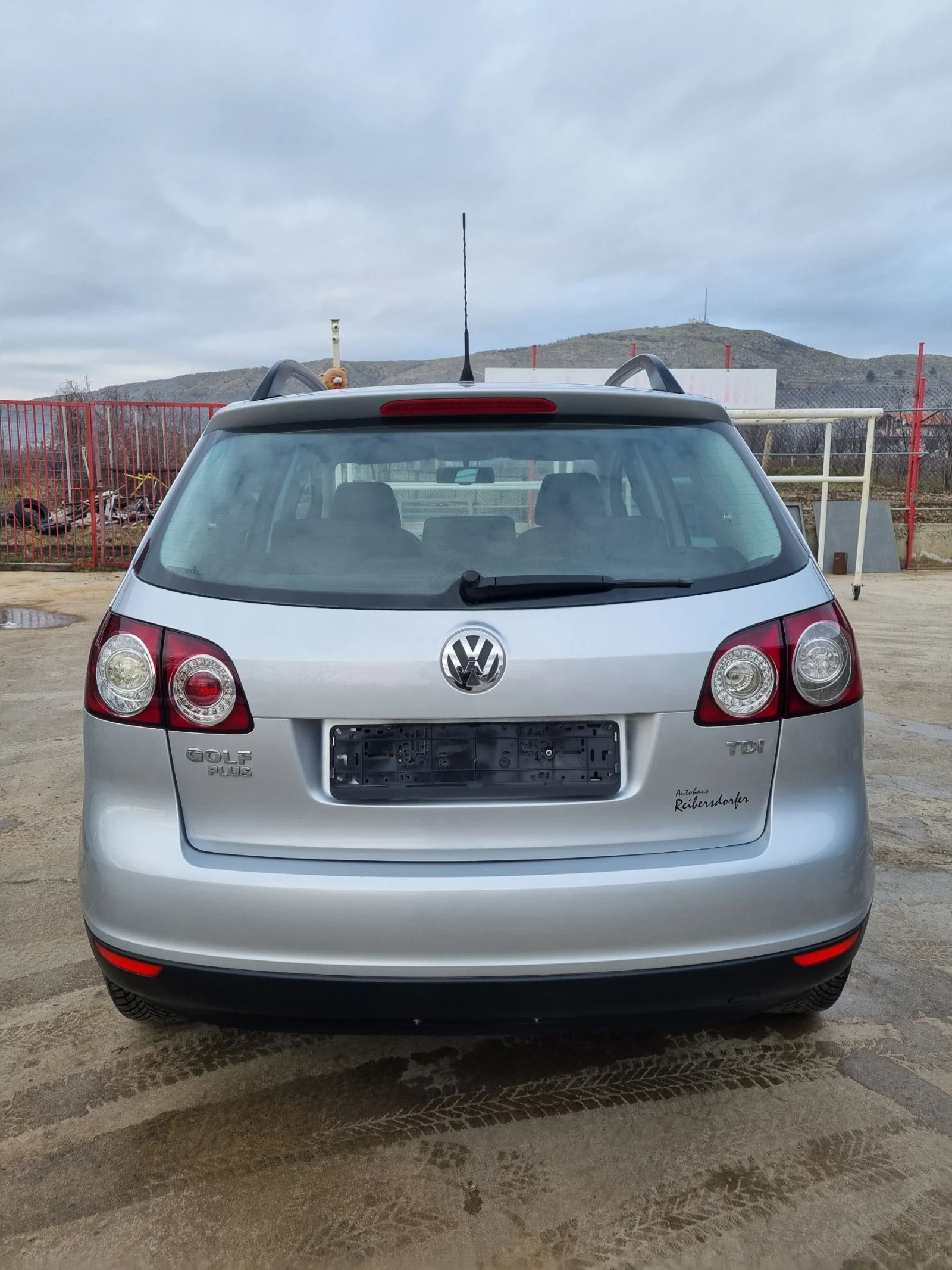 VW Golf 1.9 tdi 105к.с 2008г. United - изображение 6