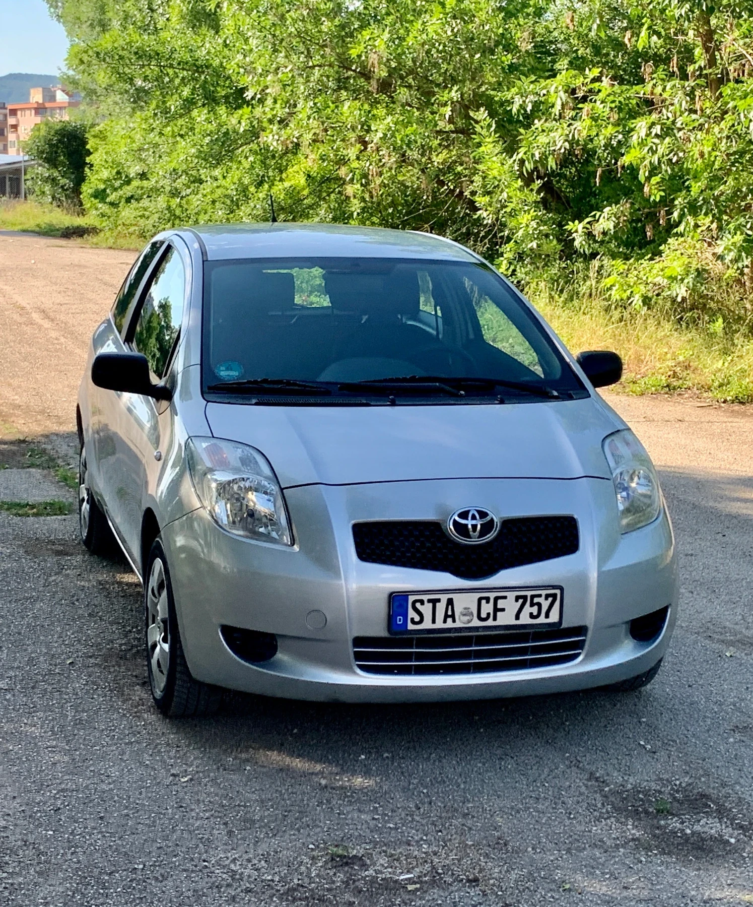 Toyota Yaris БЕНЗИН* 2009г.* КЛИМАТИК* НОВ ВНОС* НОВИ ГУМИ - изображение 9