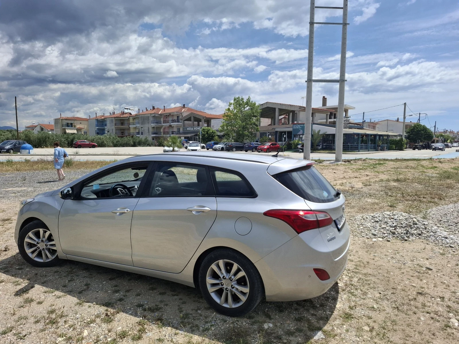 Hyundai I30 1.6CRDI - изображение 4