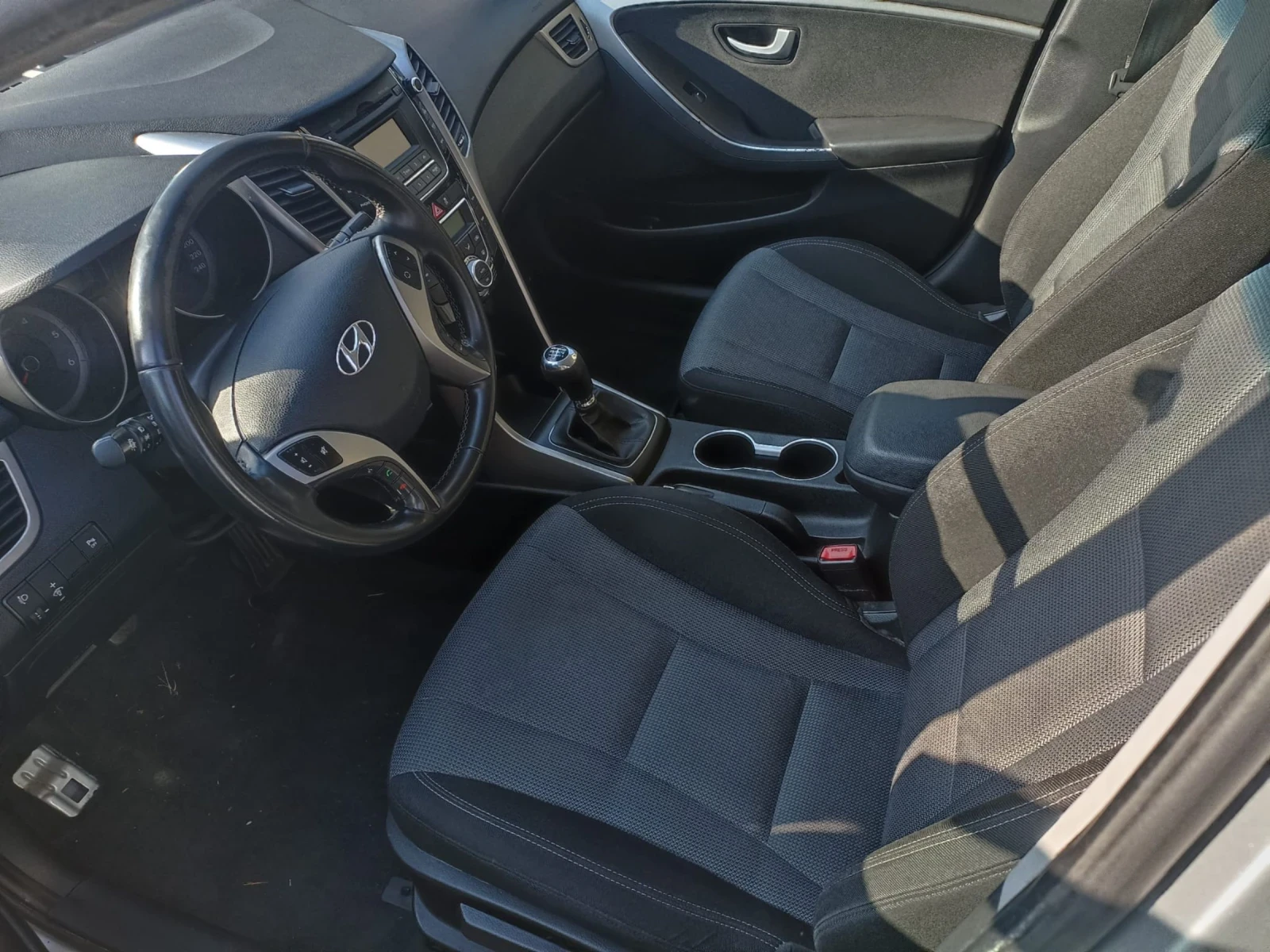 Hyundai I30 1.6CRDI - изображение 8