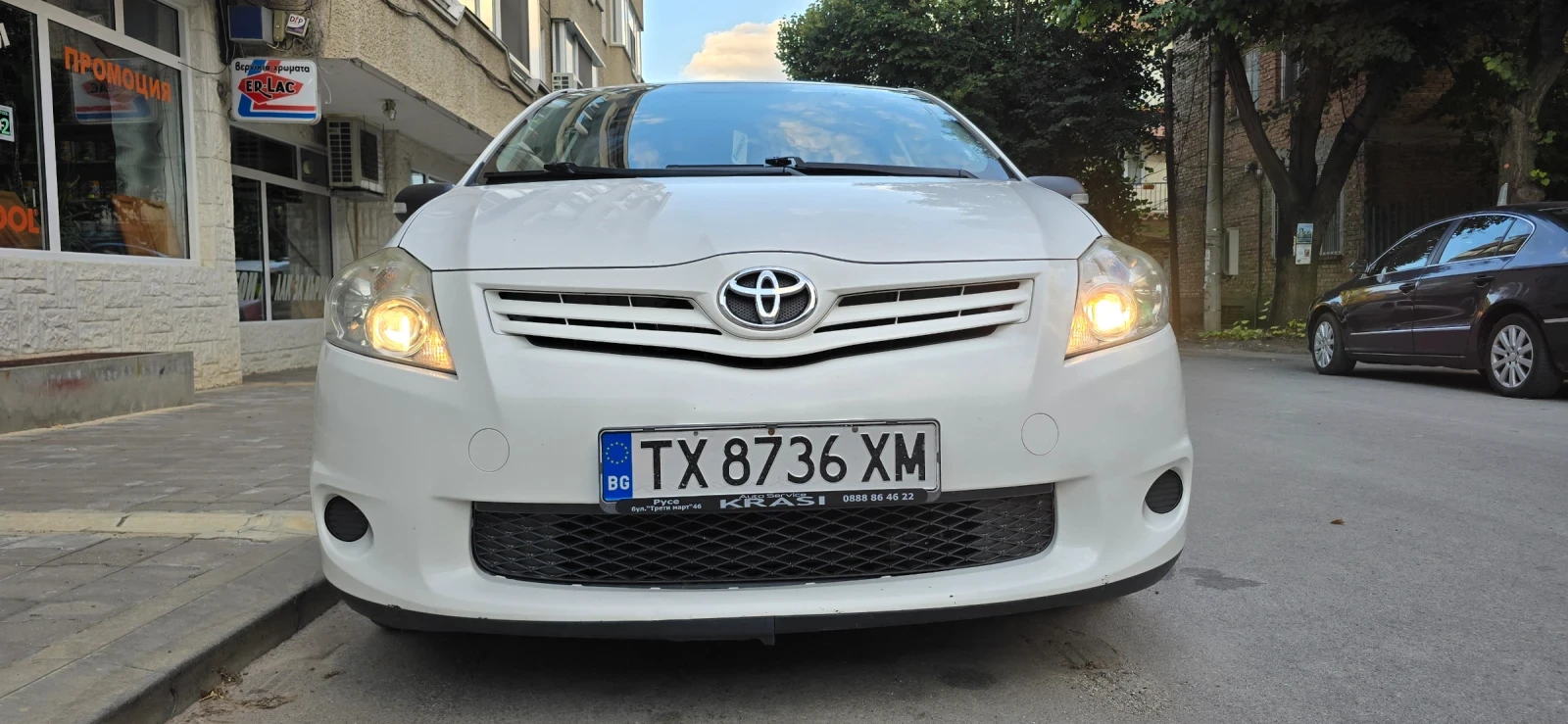 Toyota Auris  - изображение 2