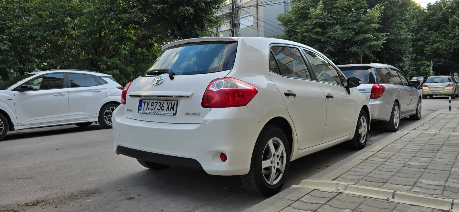 Toyota Auris  - изображение 5