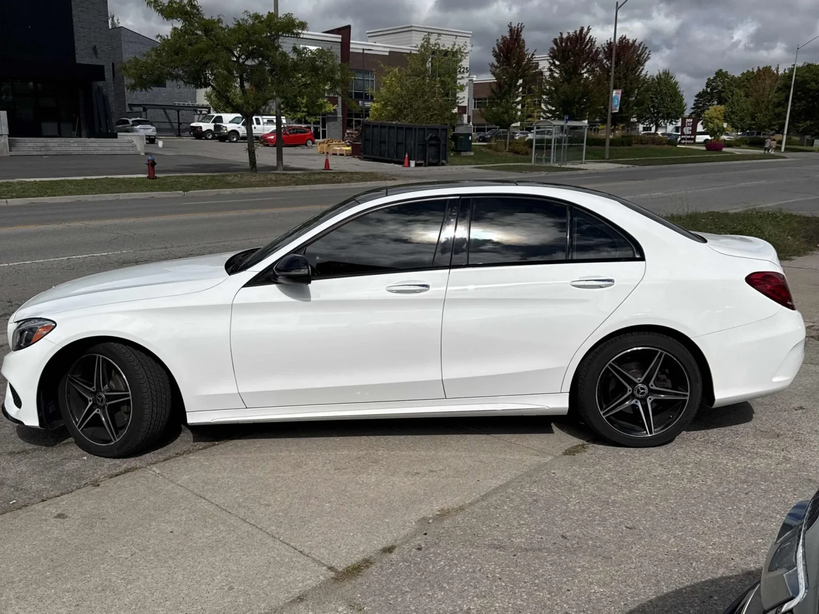 Mercedes-Benz C 300 * CARFAX *    | Mobile.bg   4