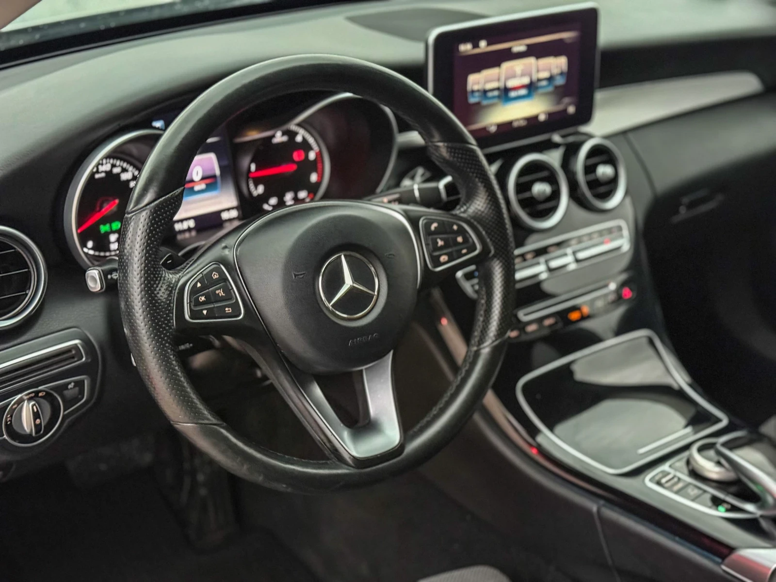 Mercedes-Benz C 220 AVANTGARDE::BURMESTER::AMBIENT::KEYLESS  - изображение 8