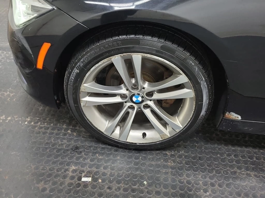 BMW 330 XDRIVE * CARFAX * ��� ������������ ������ | Mobile.bg � ����������� 17