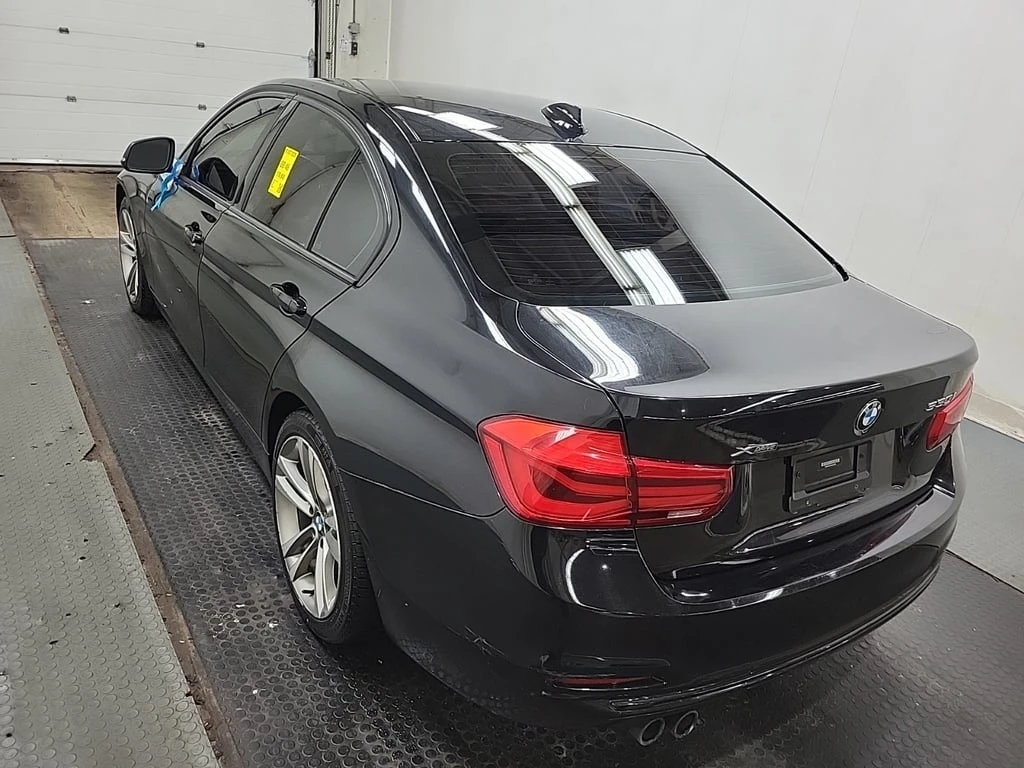 BMW 330 XDRIVE * CARFAX * ��� ������������ ������ | Mobile.bg � ����������� 4