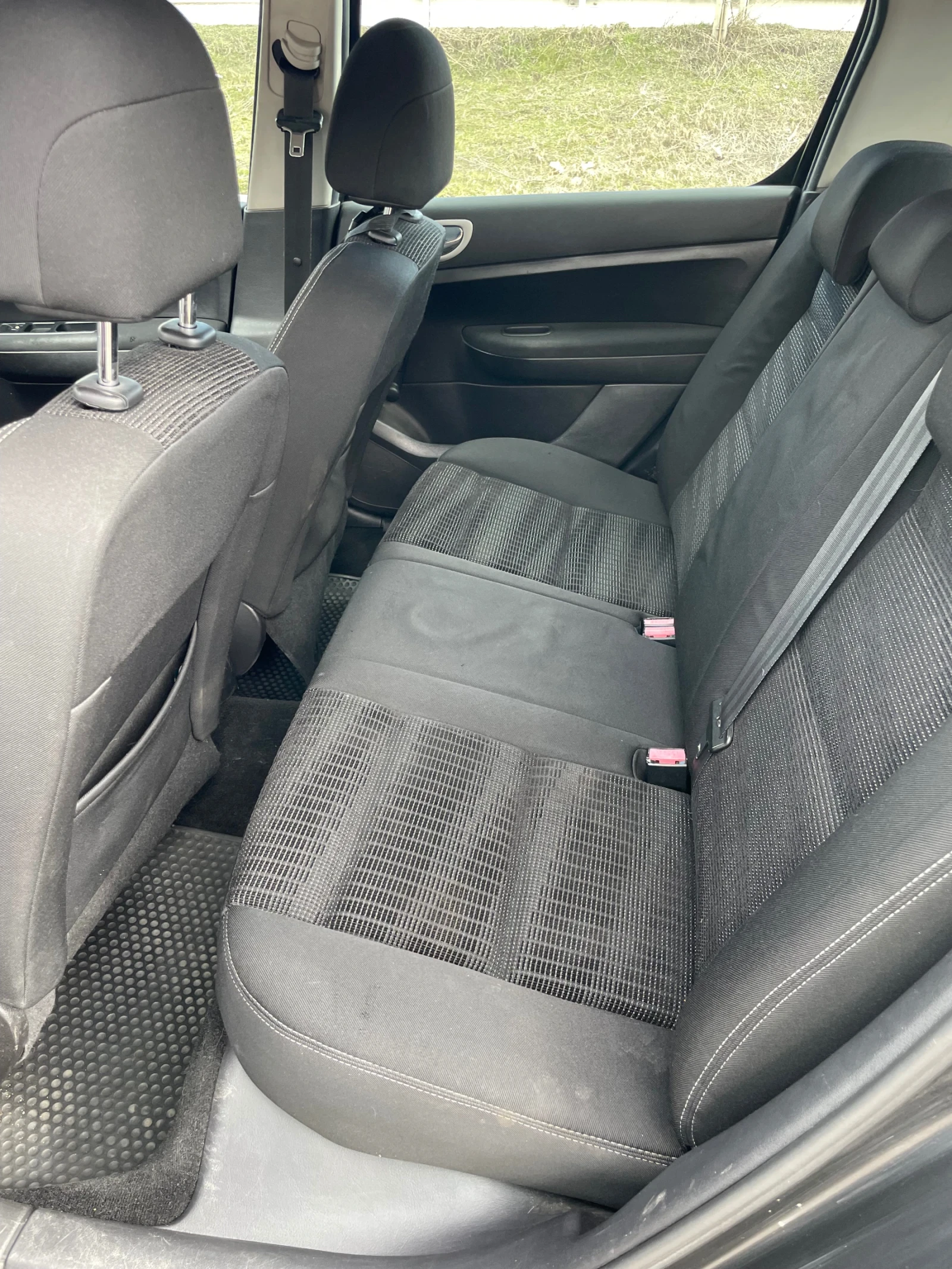 Peugeot 307 1.6 HDI - изображение 10