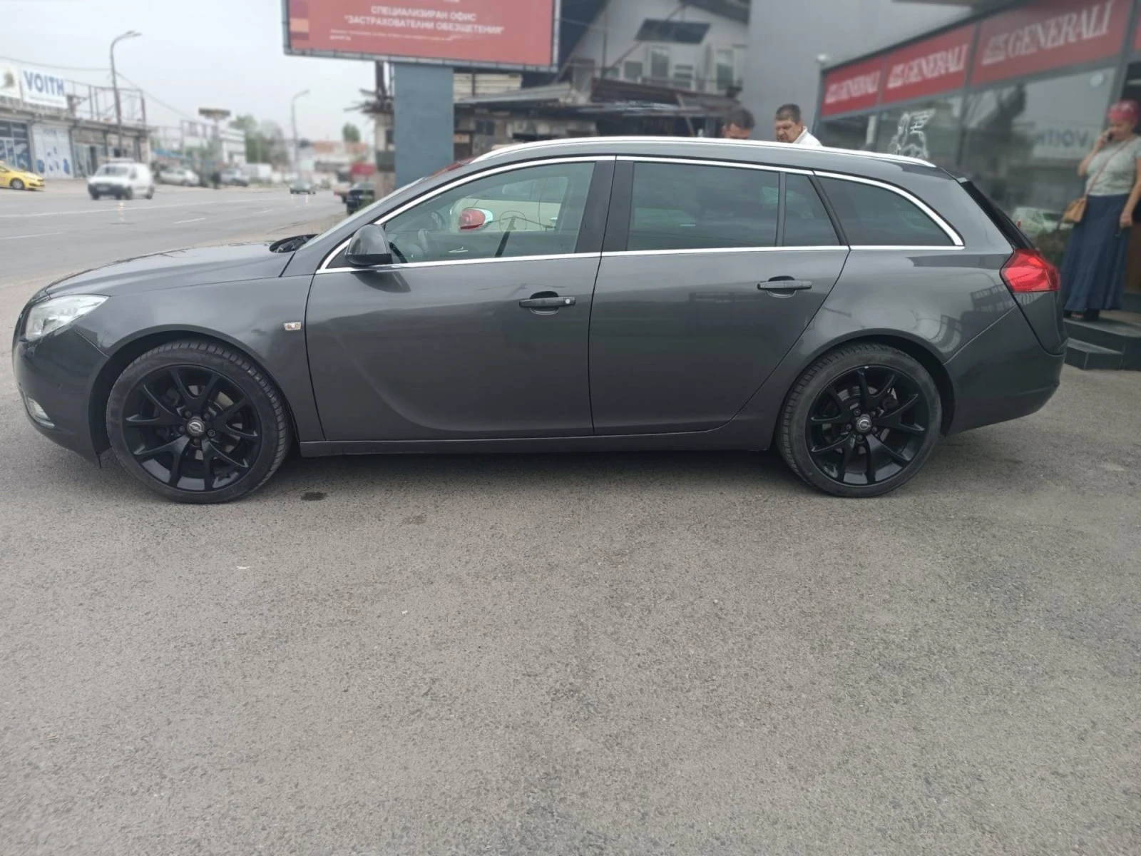 Opel Insignia 2.0 CDTI 160 HP, снимка 3 - Автомобили и джипове - 53810076