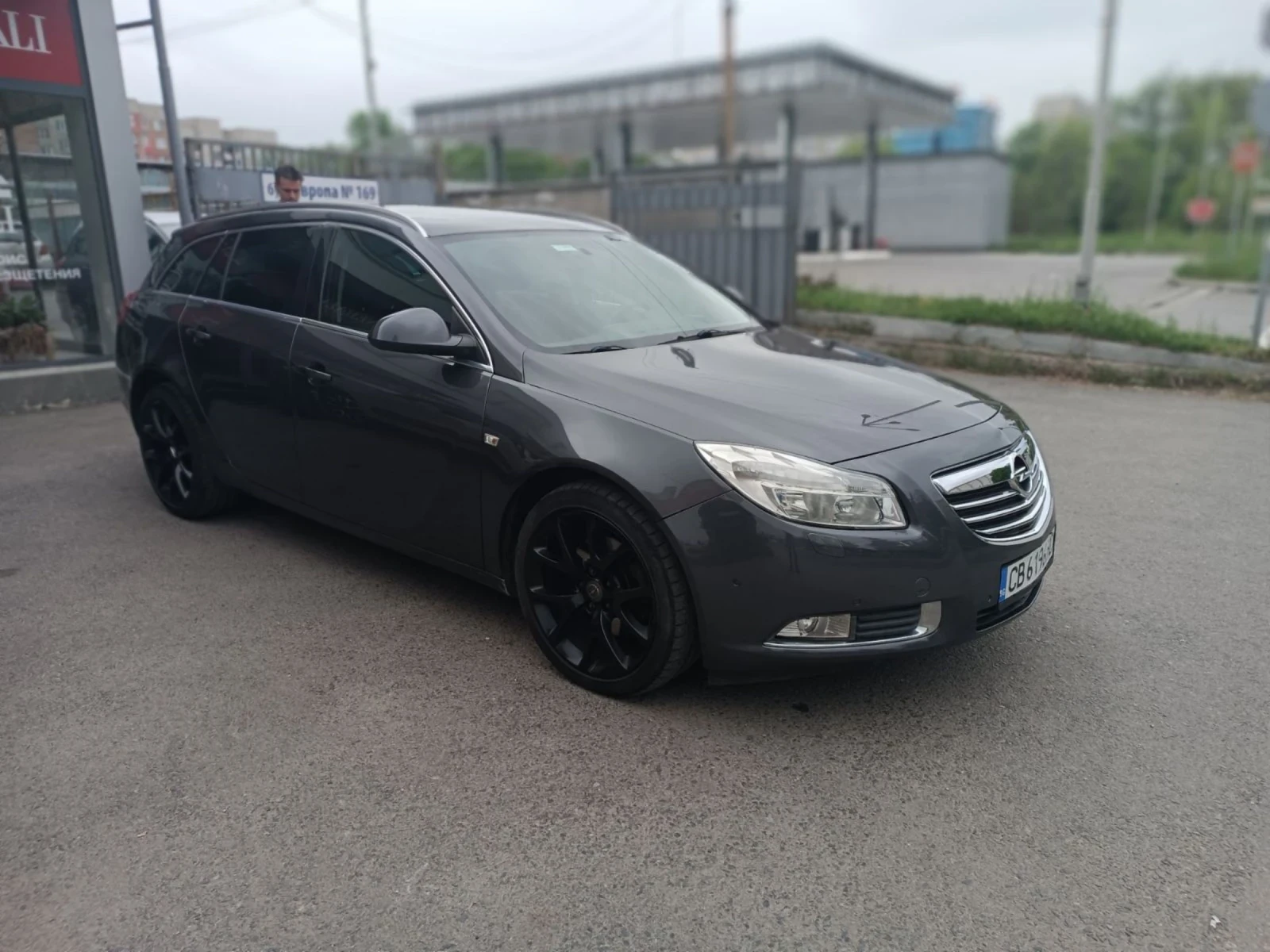Opel Insignia 2.0 CDTI 160 HP, снимка 2 - Автомобили и джипове - 53810076