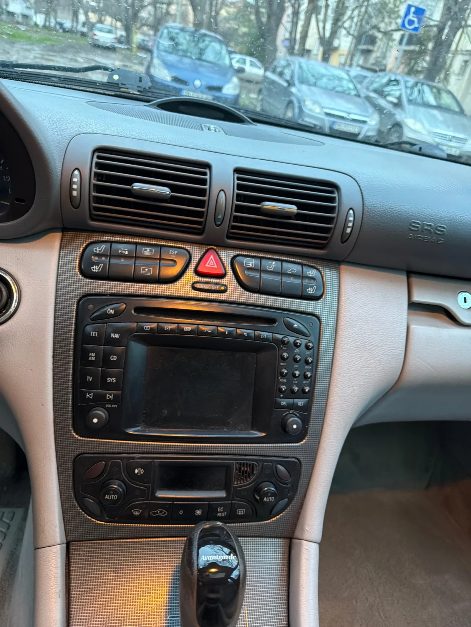 Mercedes-Benz C 320 ГАЗОВ ИНЖ. BBS-джанти, снимка 9 - Автомобили и джипове - 53942837