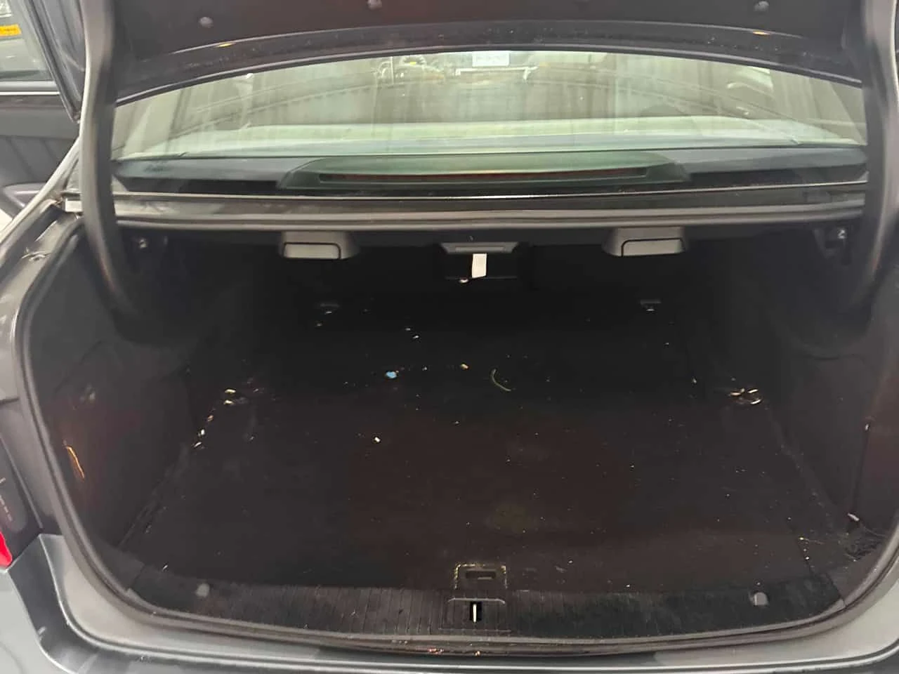 Mercedes-Benz E 350 4MATIC * ПОДГРЕВ* ПАНОРАМА* КАМЕРА* ДВА КЛЮЧА* , снимка 16 - Автомобили и джипове - 53999718