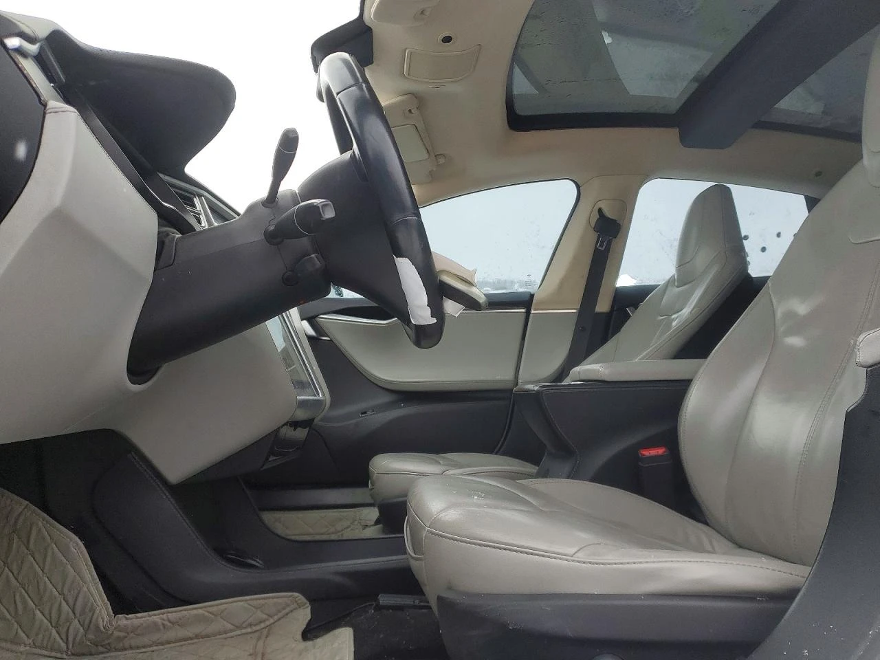 Tesla Model S 85 4Dr, снимка 7 - Автомобили и джипове - 54129438