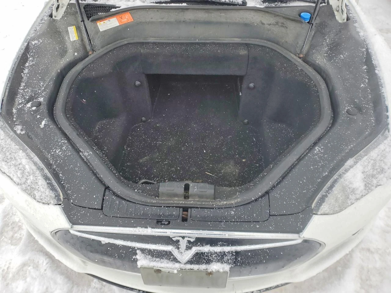 Tesla Model S 85 4Dr, снимка 11 - Автомобили и джипове - 54129438