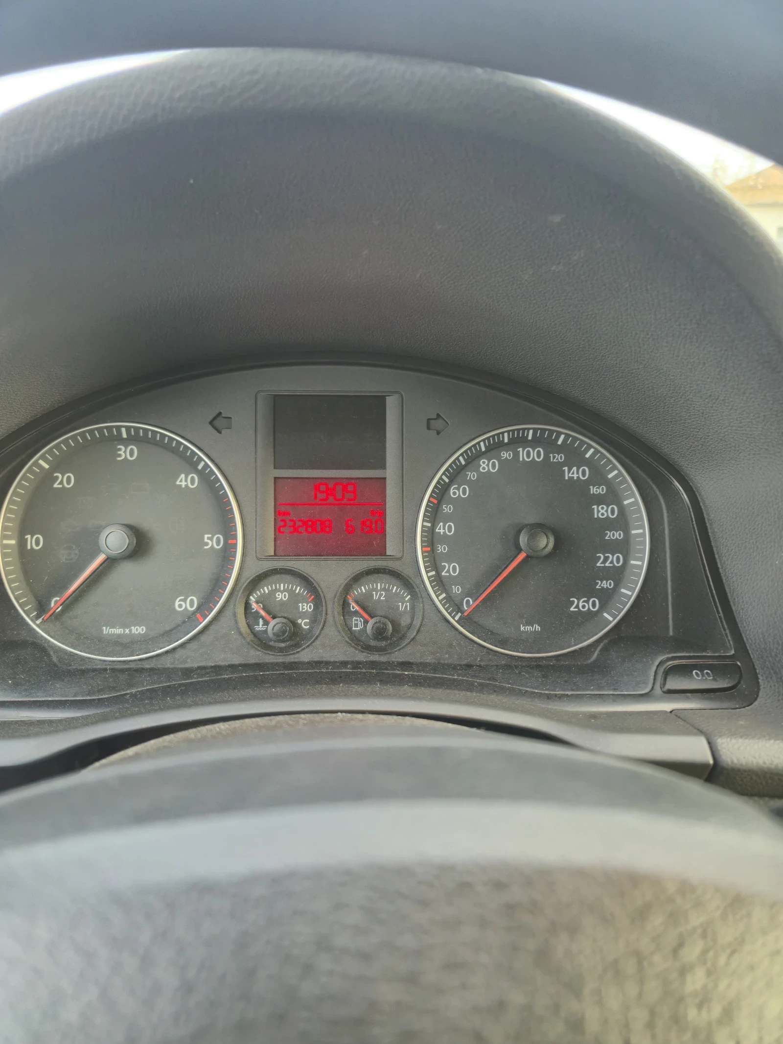 VW Golf, снимка 7 - Автомобили и джипове - 54207505