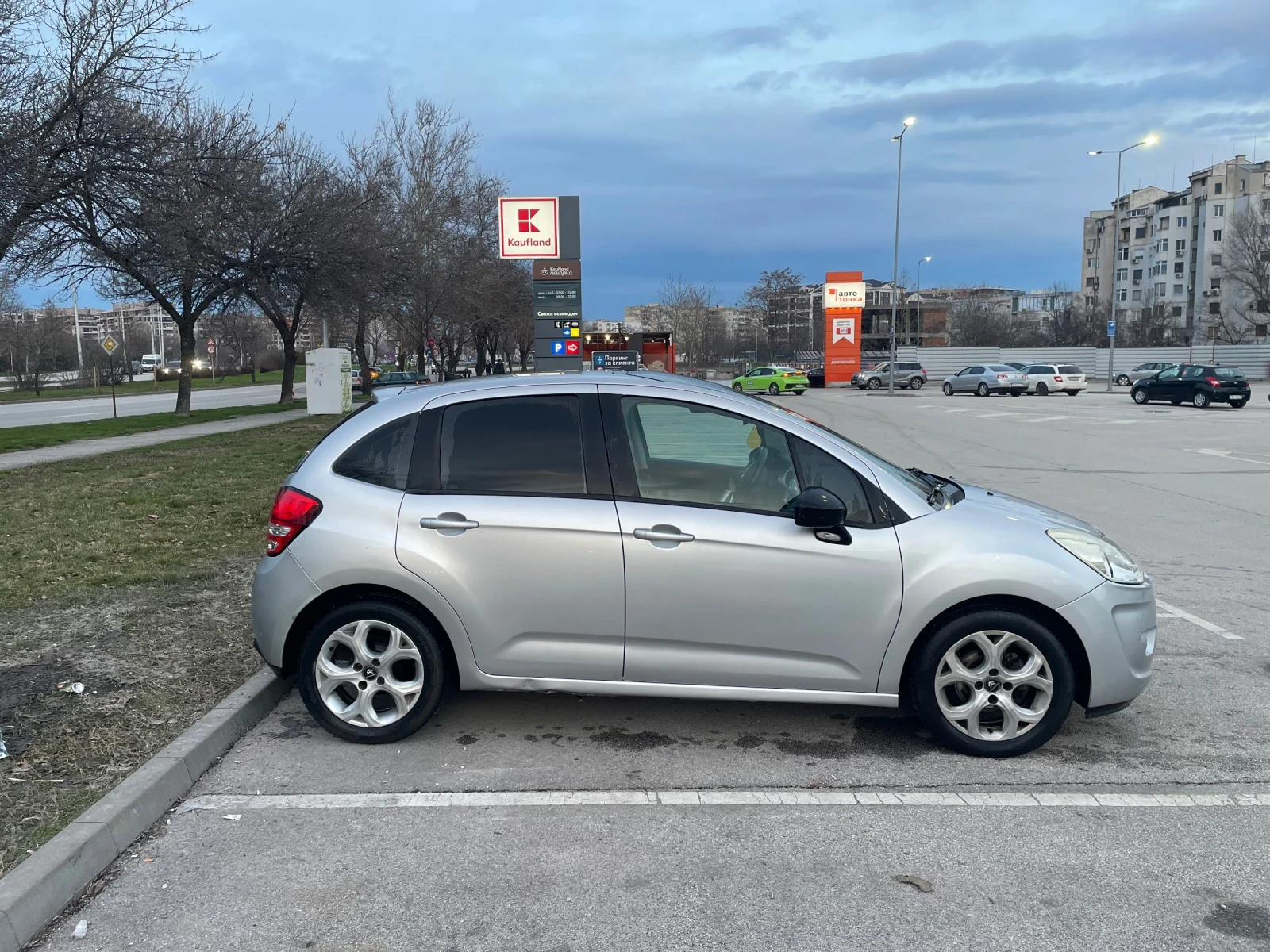 Citroen C3 1.1, снимка 3 - Автомобили и джипове - 54802435