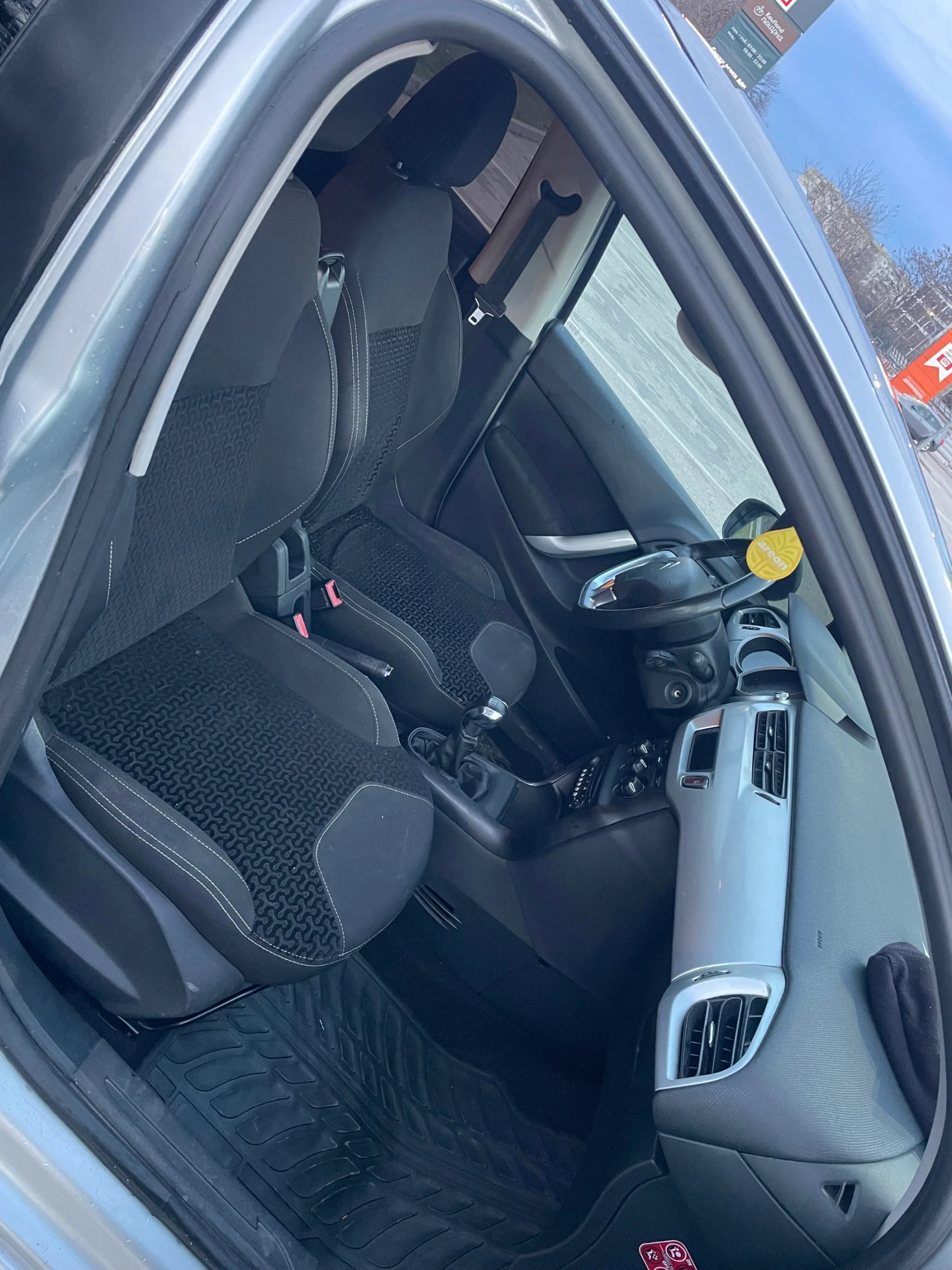 Citroen C3 1.1, снимка 9 - Автомобили и джипове - 54802435