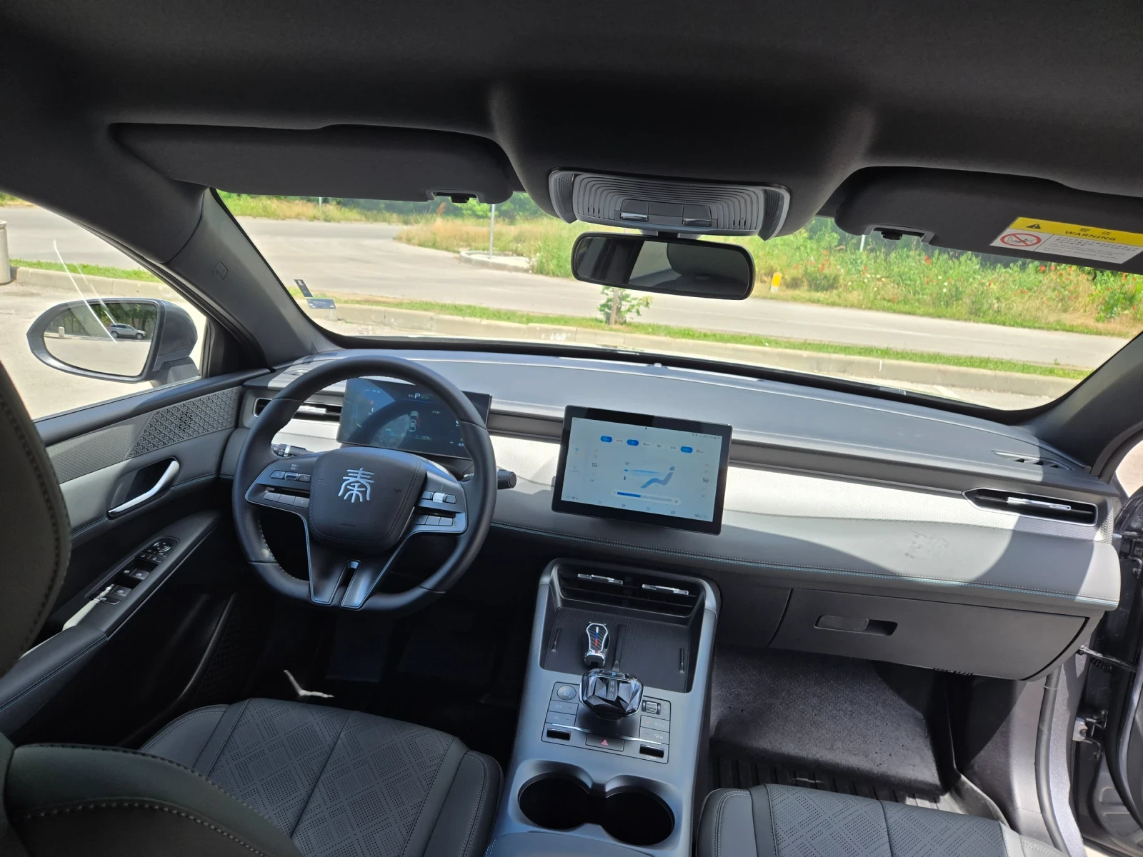 BYD Qin Plus DM-i55, снимка 14 - Автомобили и джипове - 54971905