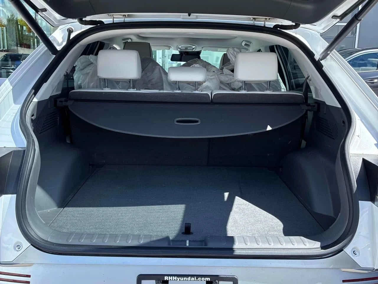 Hyundai Ioniq 5 * Preferred AWD Long Range w/Ultimate Pkg * CARFAX, снимка 12 - Автомобили и джипове - 54983944