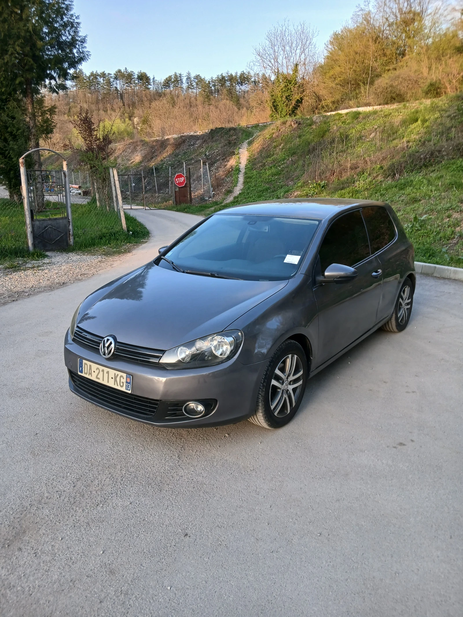 VW Golf 2.0TDI , снимка 9 - Автомобили и джипове - 54991066