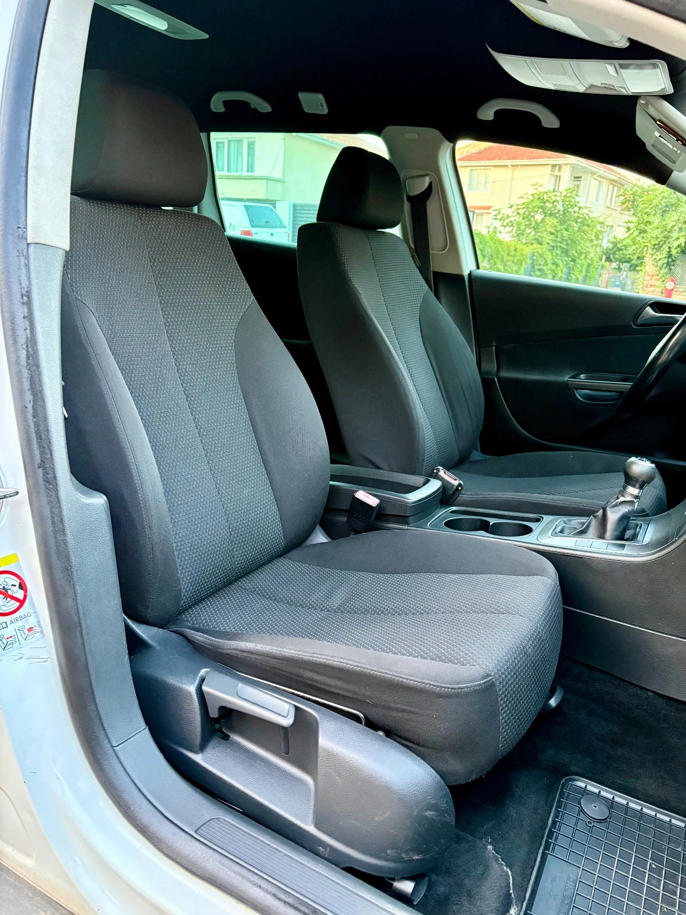 VW Passat 1.8, снимка 11 - Автомобили и джипове - 55275377