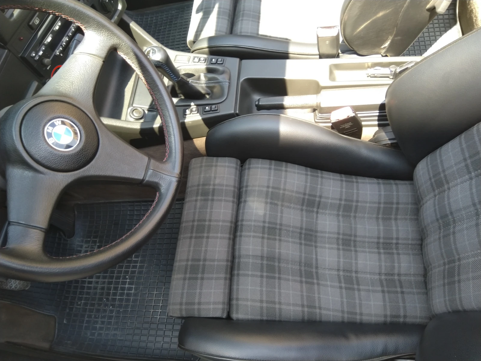 BMW 320 Cabrio, снимка 9 - Автомобили и джипове - 55959806