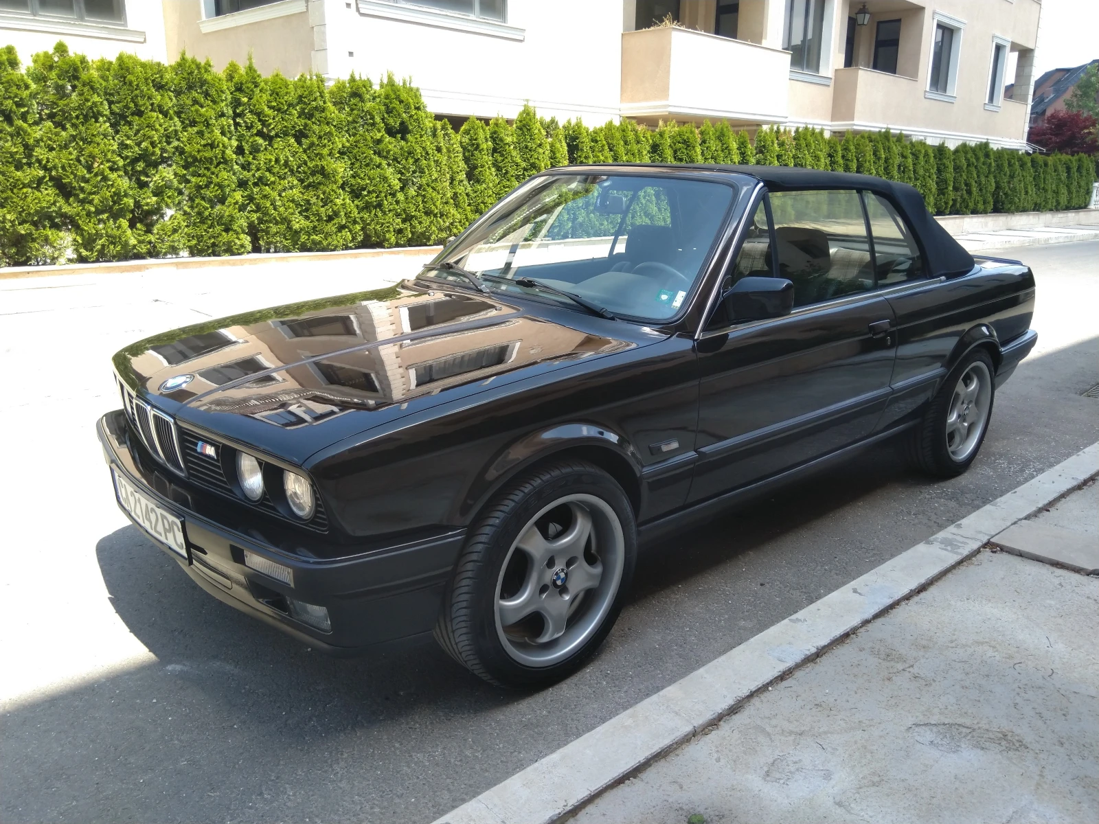 BMW 320 Cabrio, снимка 2 - Автомобили и джипове - 55959806