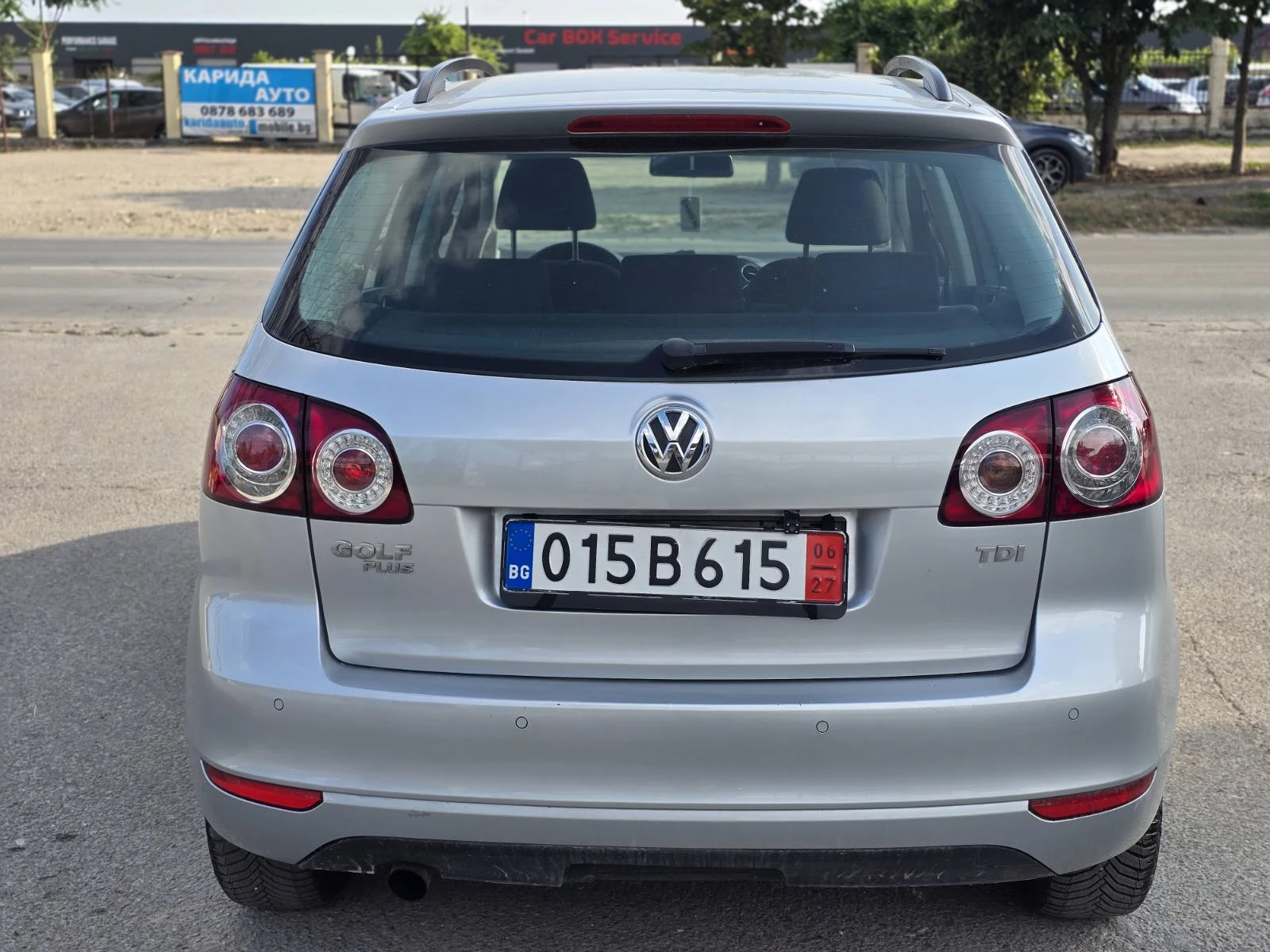 VW Golf Plus 1.6TDI/AUTO/КАМЕРА/NAVI, снимка 5 - Автомобили и джипове - 56067570