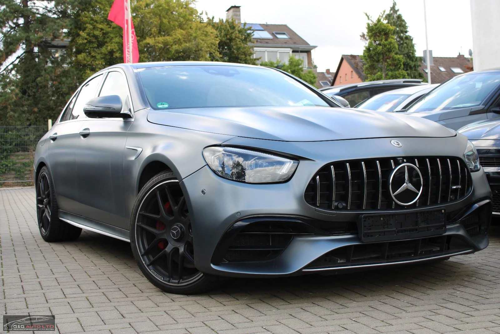 Mercedes-Benz E 63 AMG S/AMG/612HP/4M/360/HUD/MEMO/CPLAY/335h, снимка 3 - Автомобили и джипове - 56113844