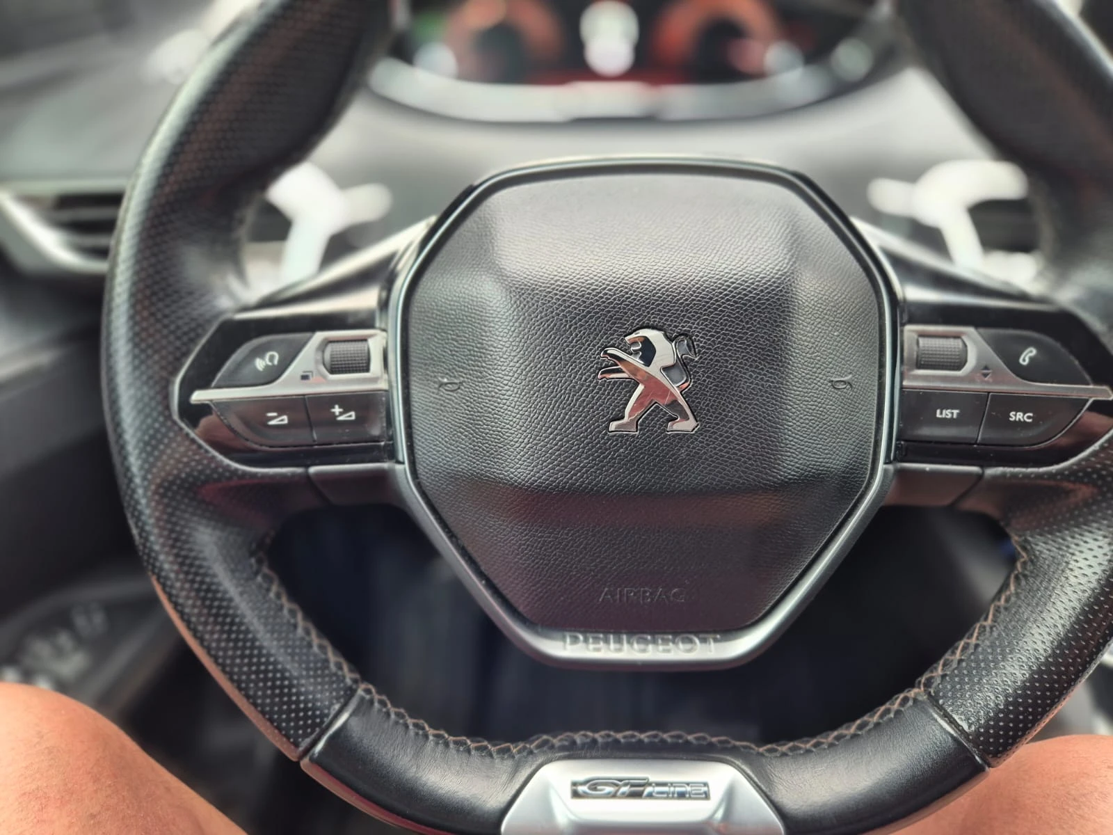 Peugeot 3008 GT Line 1.6 e-THP 165 EAT6, снимка 9 - Автомобили и джипове - 56168860