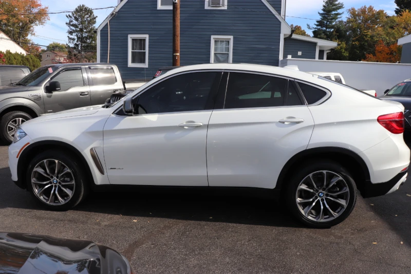 BMW X6 XDRIVE35I* Harman/Kardon* Head Up* Крайна цена, снимка 6 - Автомобили и джипове - 48348474