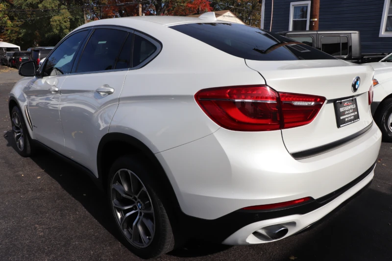 BMW X6 XDRIVE35I* Harman/Kardon* Head Up* Крайна цена, снимка 3 - Автомобили и джипове - 48348474