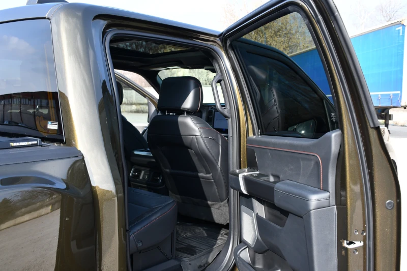 Ford F150 RAPTOR, снимка 12 - Автомобили и джипове - 52494948