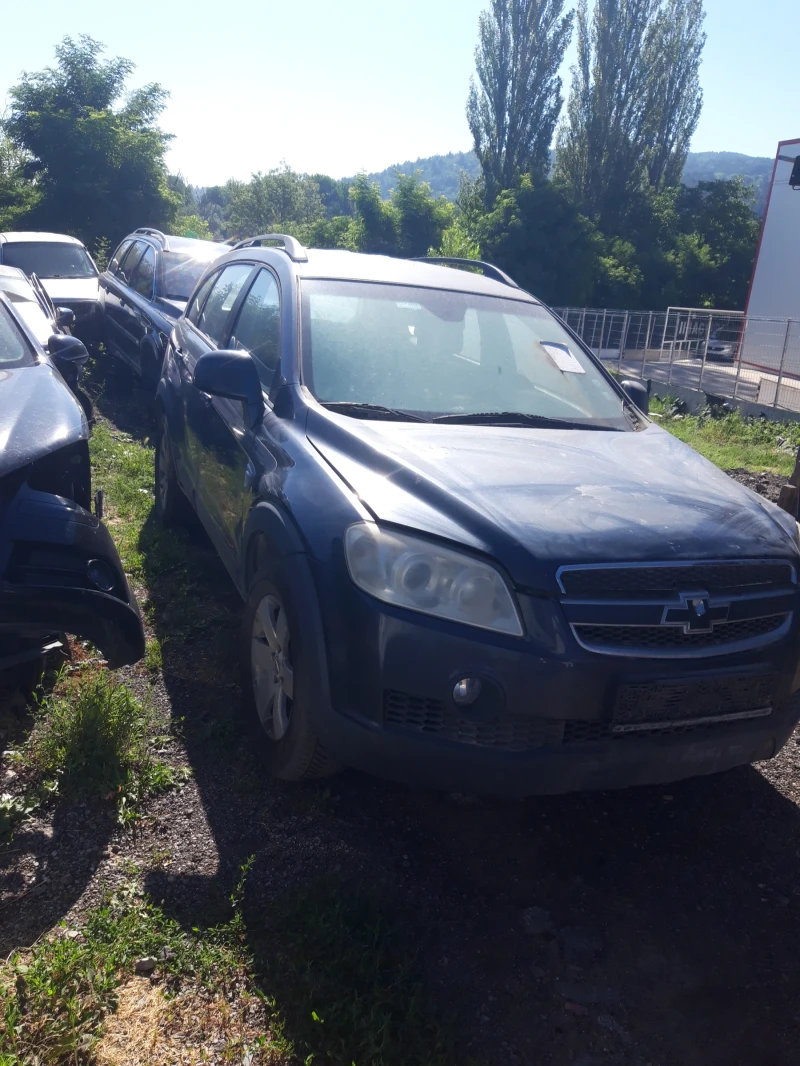Chevrolet Captiva 2.0DIZEL НА ЧАСТИ , снимка 3 - Автомобили и джипове - 50890302