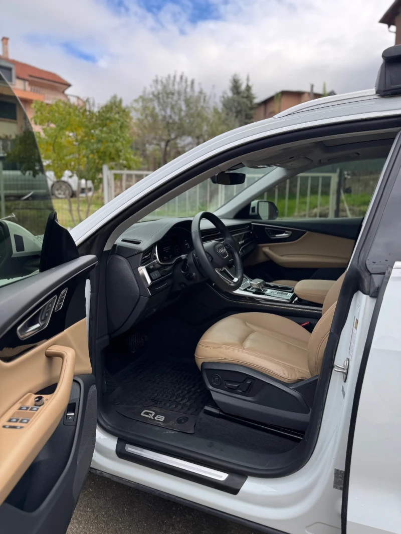 Audi Q8 55tfsi quattro , снимка 8 - Автомобили и джипове - 52378217