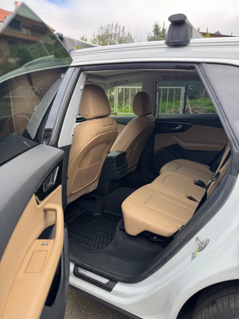 Audi Q8 55tfsi quattro , снимка 9 - Автомобили и джипове - 52378217