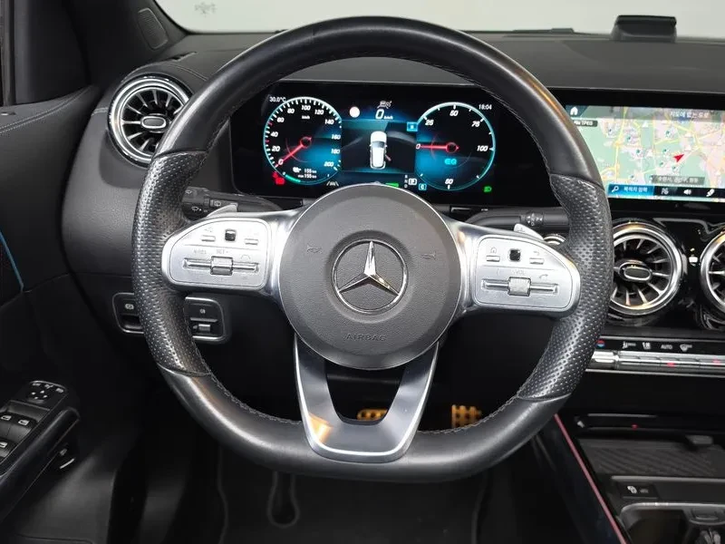 Mercedes-Benz EQA Amg Package Plus, снимка 13 - Автомобили и джипове - 55925682
