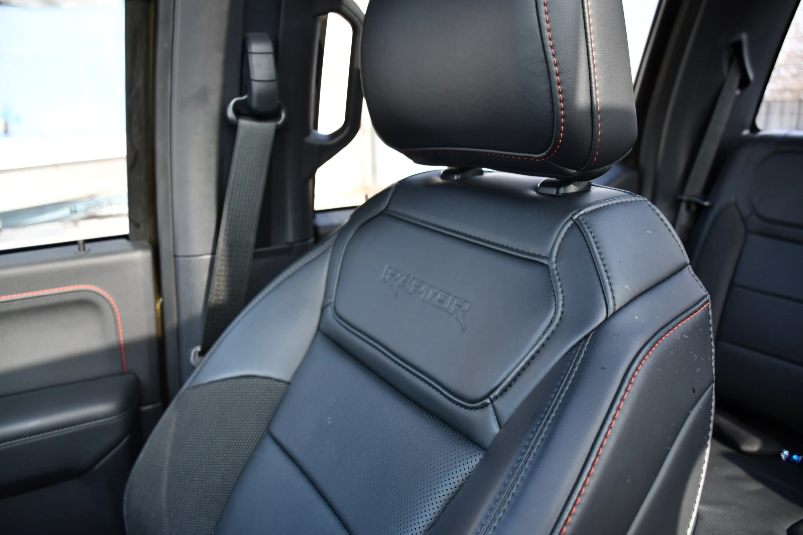 Ford F150 RAPTOR | Mobile.bg — изображение 16