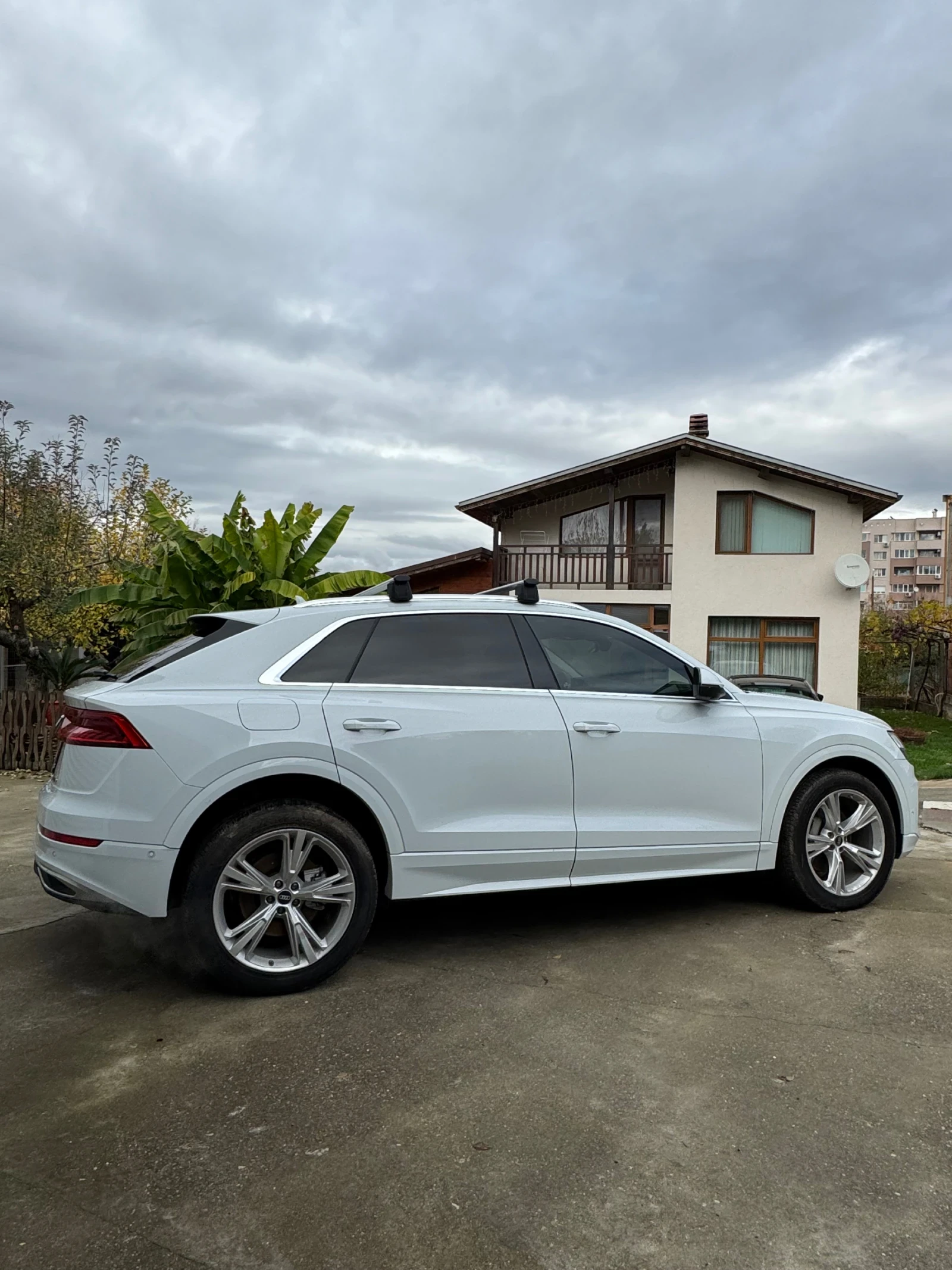 Audi Q8 55tfsi quattro  - изображение 3